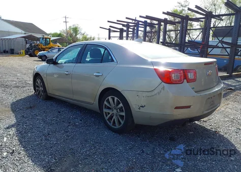 2015 Chevrolet Malibu 1Lz z USA, uszkodzony, nr VIN 1G11F5SL6FF322955